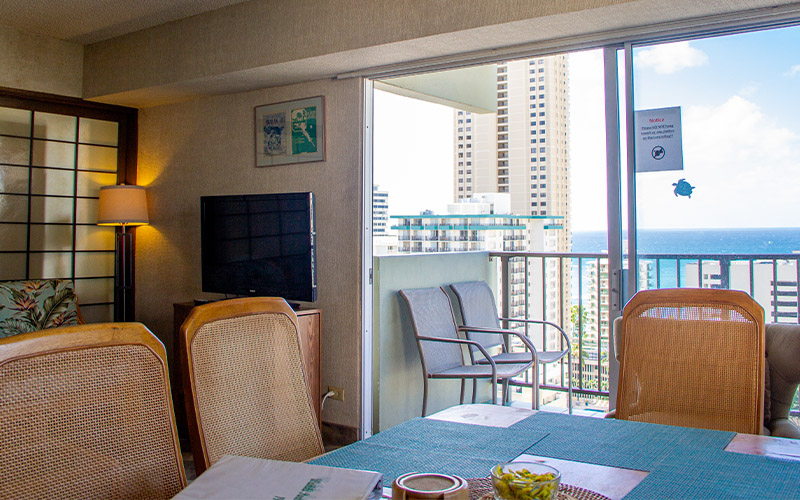 Waikiki Park Heights Ocean View 3 Bedroom